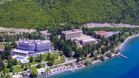 Hotel Metropol Lake Resort